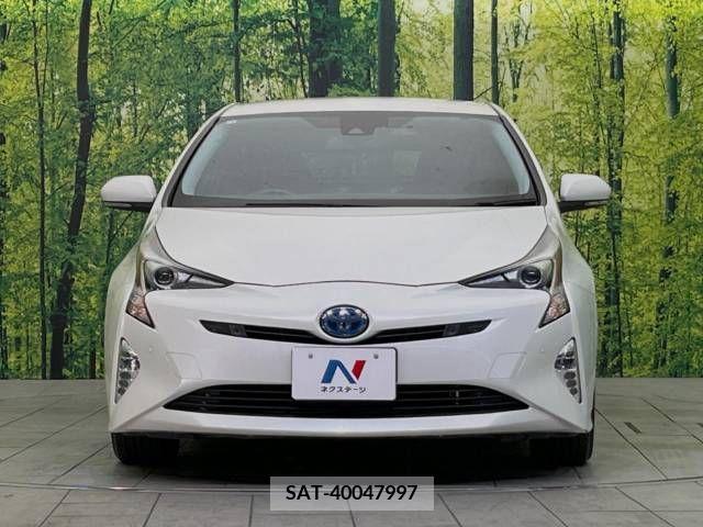 Toyota PRIUS 2016-07 322376-14