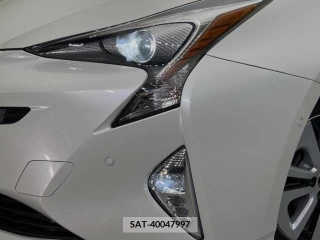 Toyota PRIUS 2016-07 322376-12