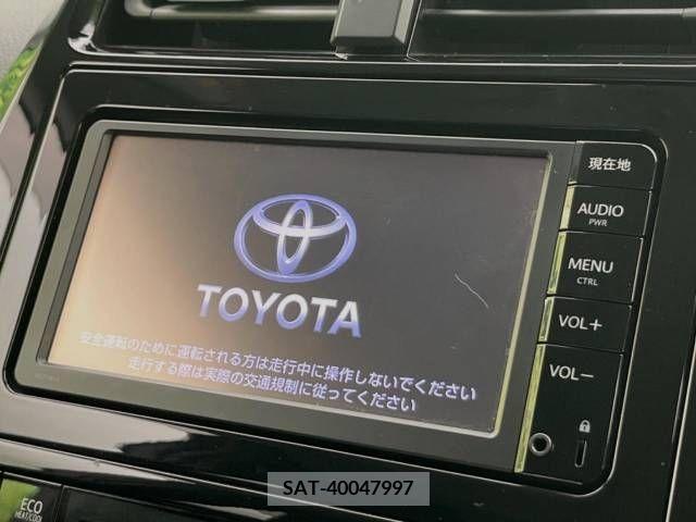 Toyota PRIUS 2016-07 322376-2