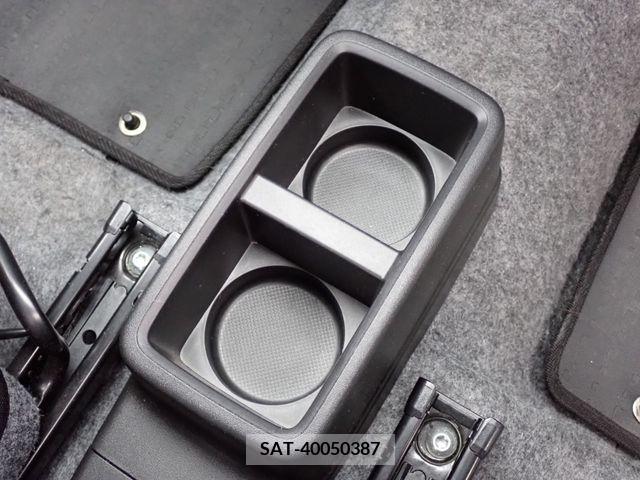 Suzuki ALTO 2017-02 305048-6