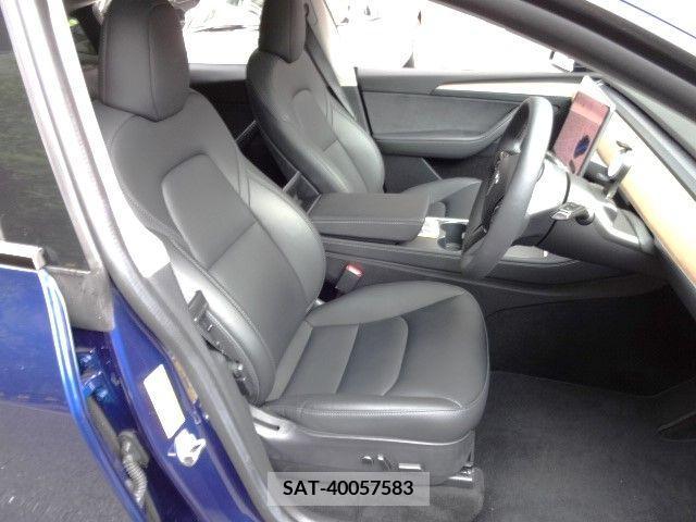 Tesla MODEL Y 2022-12 310902-15