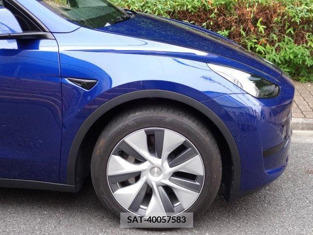 Tesla MODEL Y 2022-12 310902-8