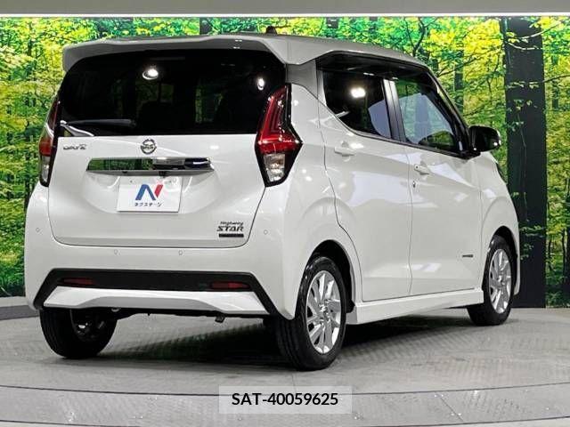 Nissan DAYZ 2020-11 266332-17