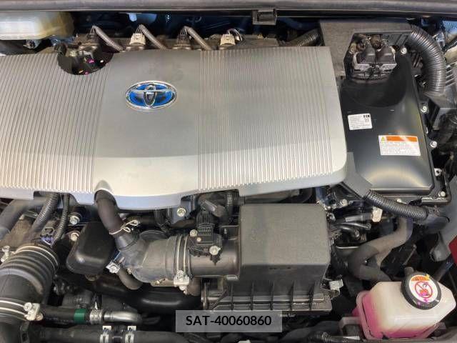 Toyota PRIUS 2019-02 282797-18