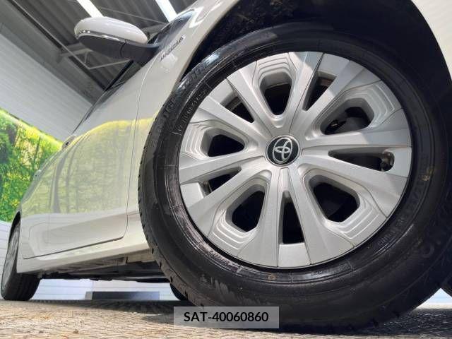 Toyota PRIUS 2019-02 282797-13