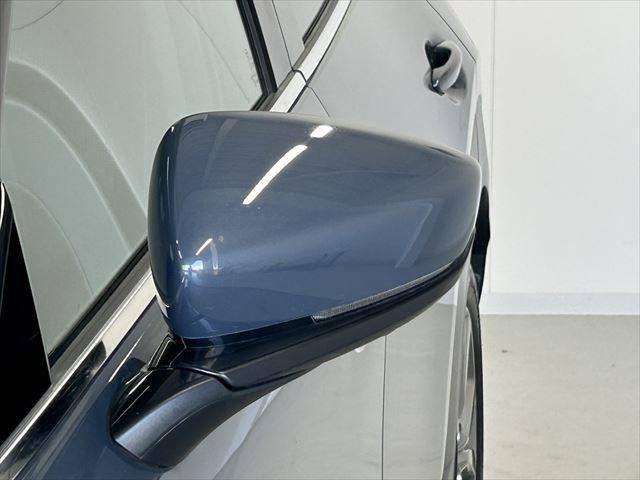 Mazda CX-30 2020-06 12118-12