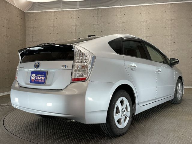 Toyota PRIUS 2010-03 14138-3