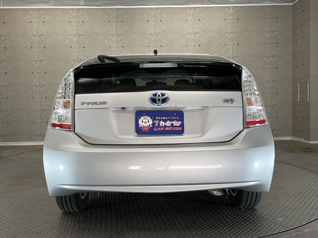 Toyota PRIUS 2010-03 14138-6
