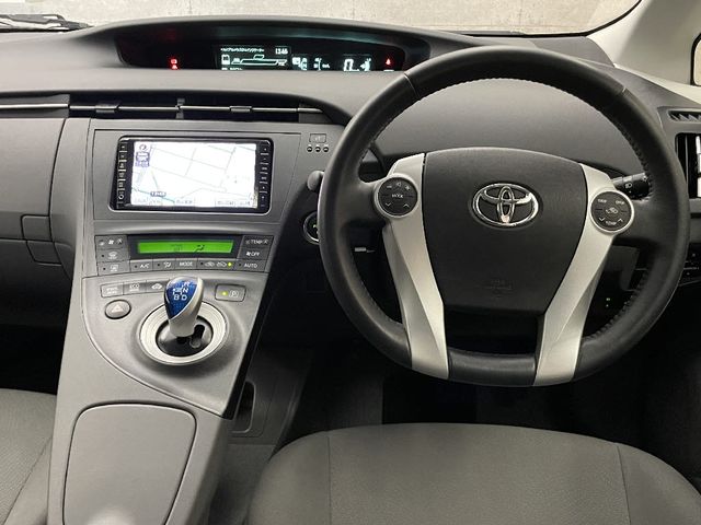 Toyota PRIUS 2010-03 14138-1