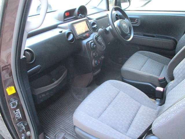 Toyota SPADE 2012-10 186955-11