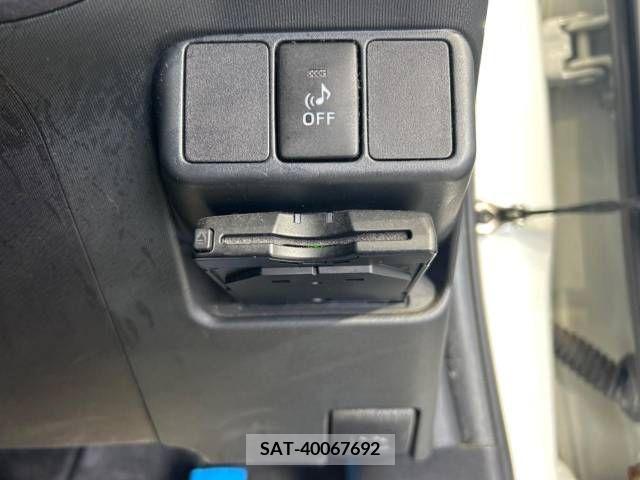 Toyota AQUA 2013-07 356144-6