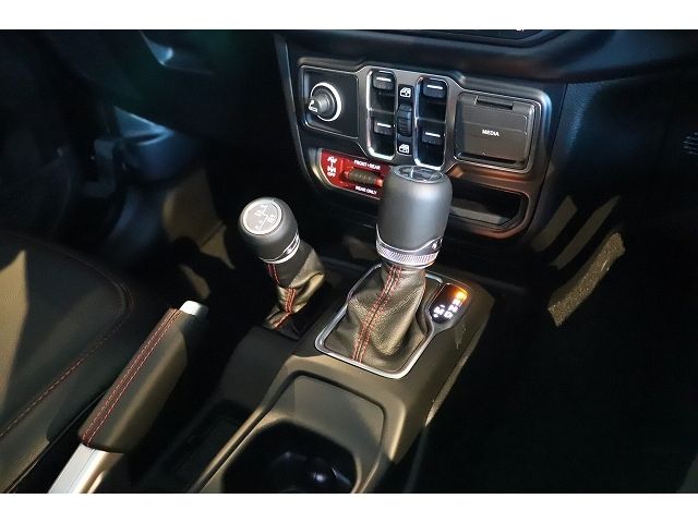 Jeep WRANGLER 2022-11 3570-18