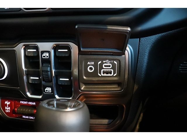 Jeep WRANGLER 2022-11 3570-24