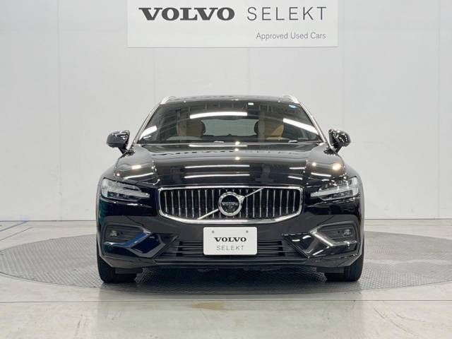 Volvo V60 2018-10 25031-19