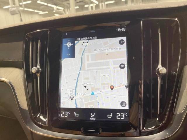 Volvo V60 2018-10 25031-2