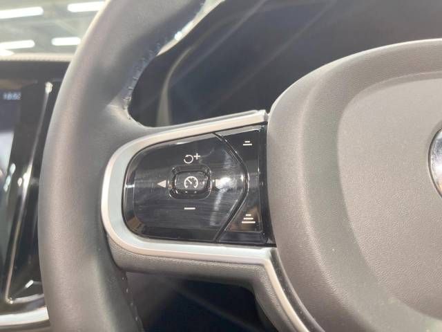 Volvo V60 2018-10 25031-7