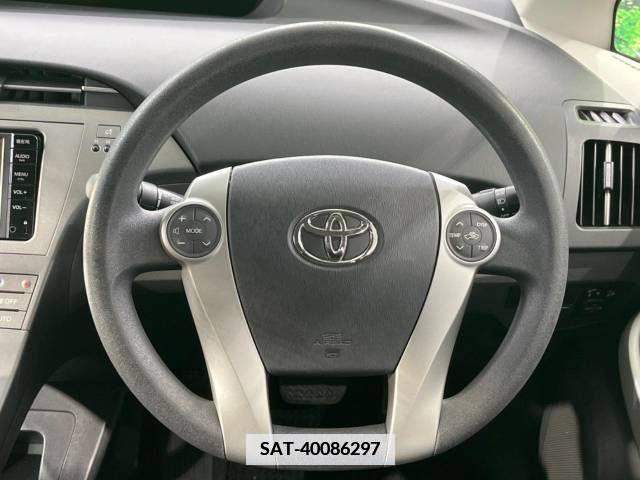 Toyota PRIUS 2015-04 353112-10