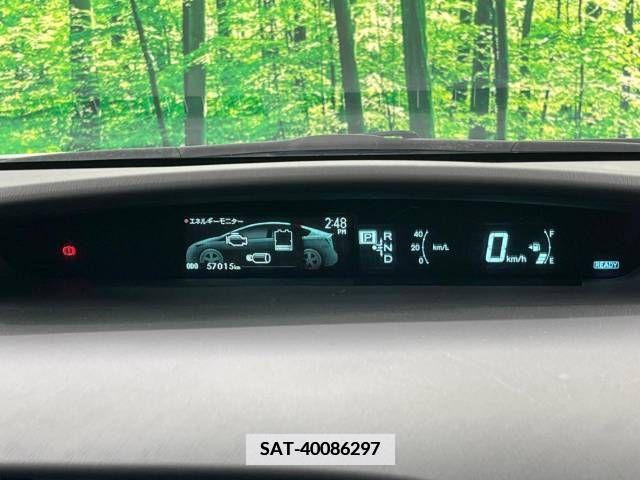 Toyota PRIUS 2015-04 353112-7