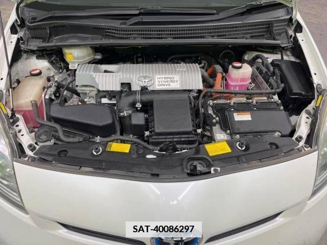 Toyota PRIUS 2015-04 353112-18