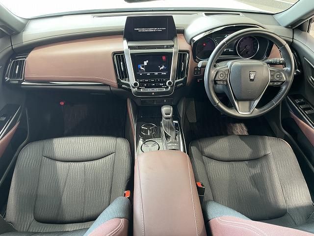 Toyota CROWN SEDAN 2020-08 184682-1
