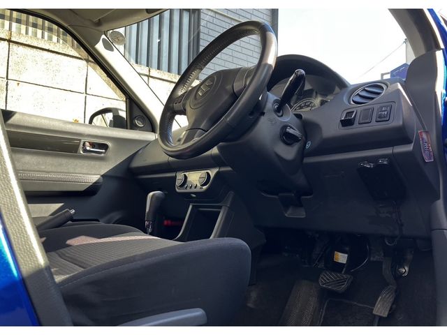 Suzuki SWIFT 2009-09 1787-7