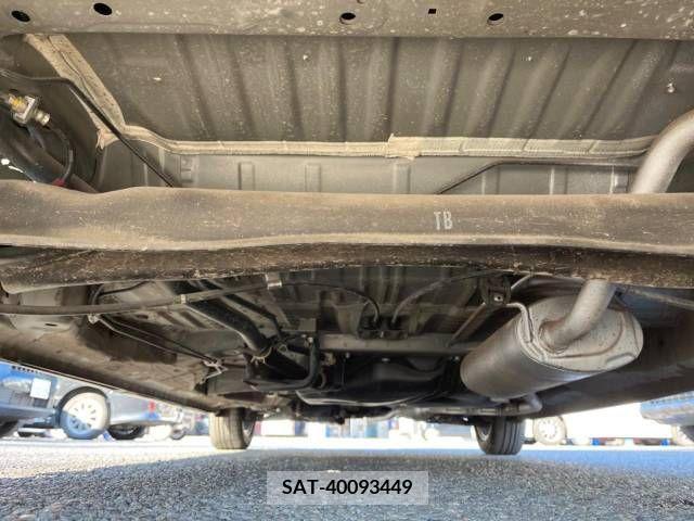 Honda N BOX CUSTOM 2018-02 206796-19