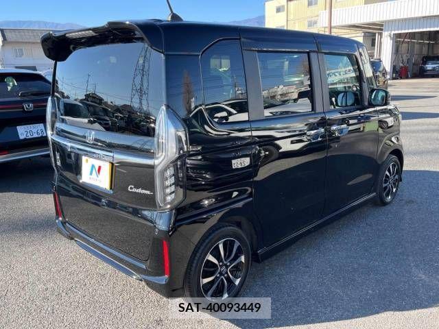 Honda N BOX CUSTOM 2018-02 206796-17