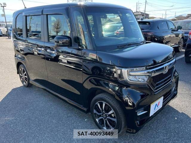 Honda N BOX CUSTOM 2018-02 206796-16