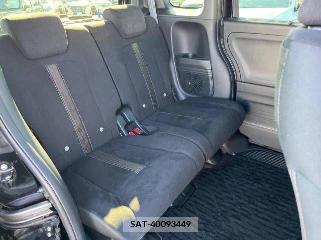 Honda N BOX CUSTOM 2018-02 206796-9