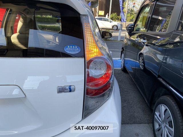 Toyota AQUA 2012-08 347917-29