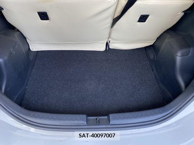 Toyota AQUA 2012-08 347917-19