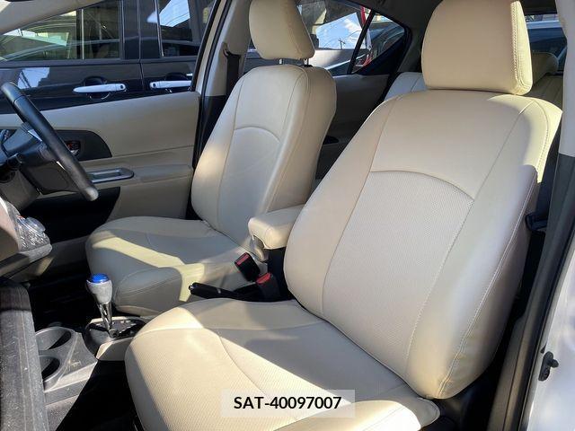 Toyota AQUA 2012-08 347917-16