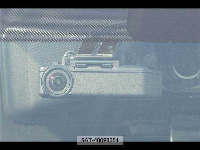 Nissan NOTE 2019-01 216090-7
