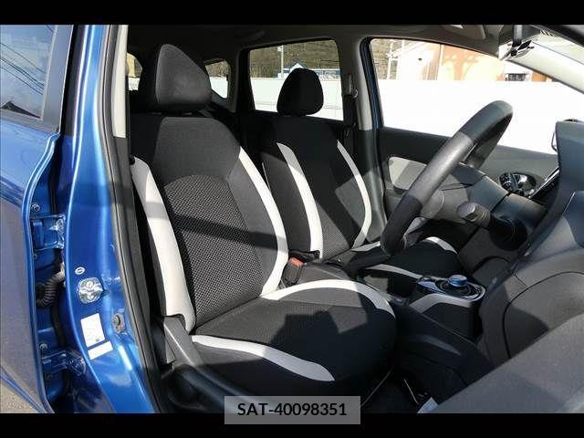 Nissan NOTE 2019-01 216090-8
