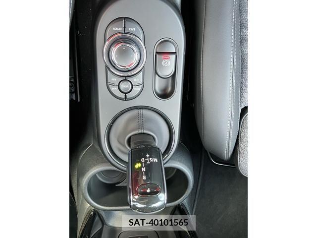 Bmw MINI 2023-10 336195-16
