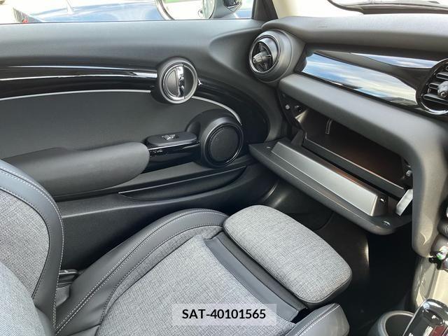 Bmw MINI 2023-10 336195-25