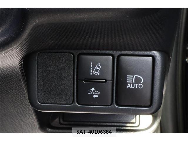 Toyota AQUA 2018-12 214927-10