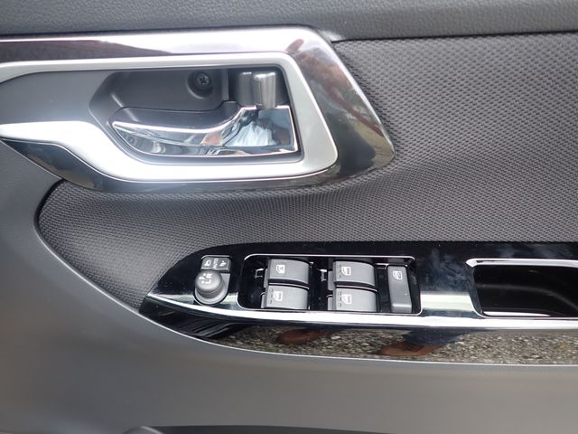 Daihatsu MOVE CUSTOM 2023-06 8300-11
