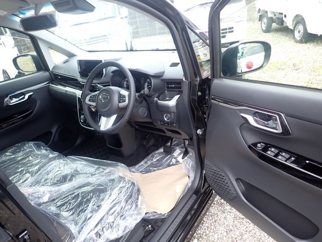 Daihatsu MOVE CUSTOM 2023-06 8300-12