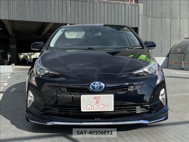 Toyota PRIUS 2017-08 366386-24
