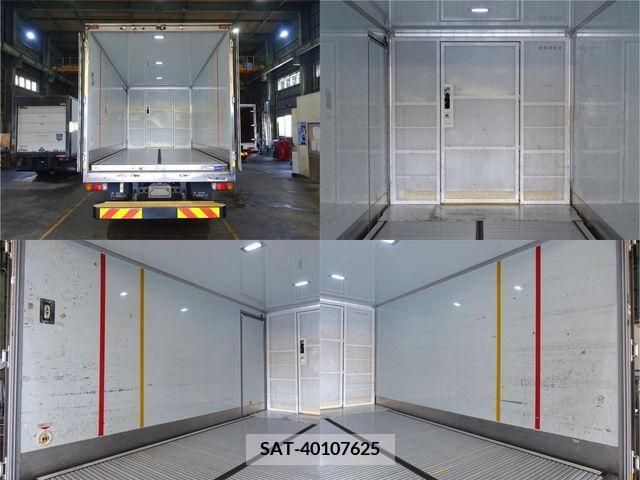 Hino DUTRO 2017-12 213772-9