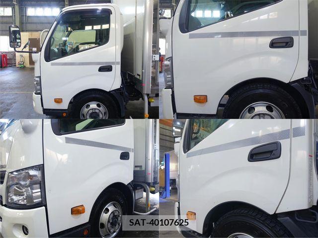 Hino DUTRO 2017-12 213772-7