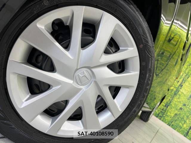 Honda N BOX 2022-03 307385-14