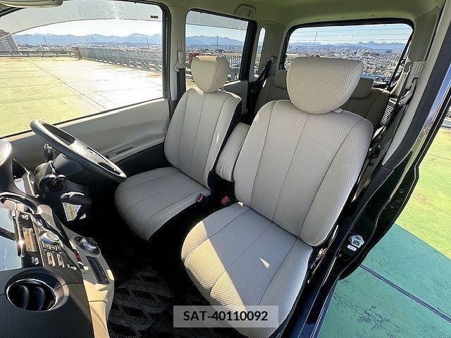 Subaru LUCRA 2013-07 211358-3