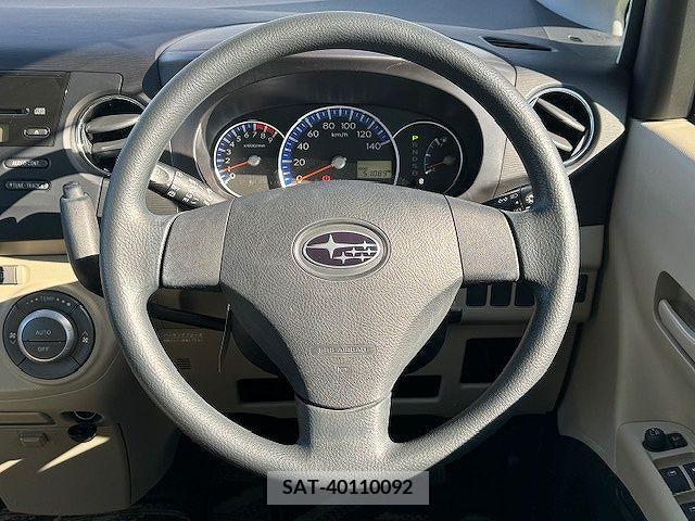 Subaru LUCRA 2013-07 211358-14