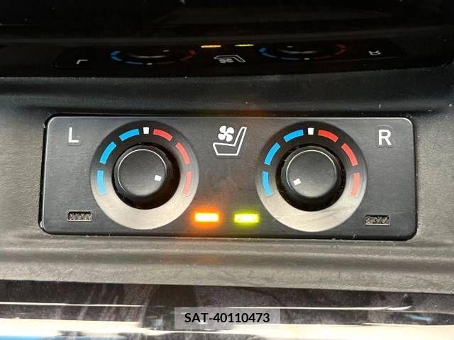 Toyota VELLFIRE 2019-07 369760-7