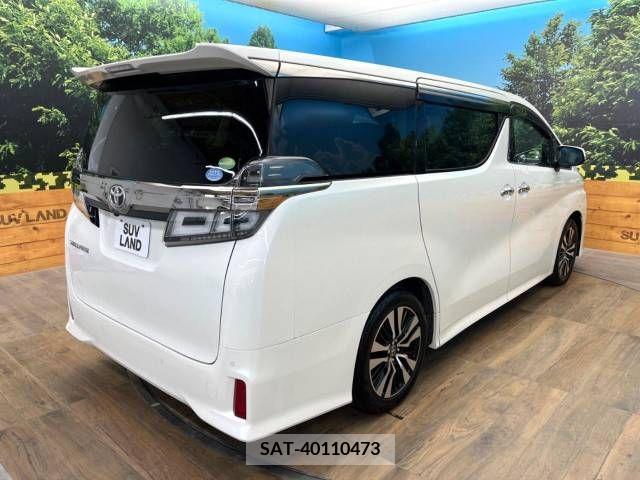 Toyota VELLFIRE 2019-07 369760-18