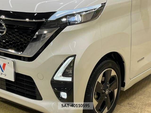 Nissan ROOX 2021-04 334299-12