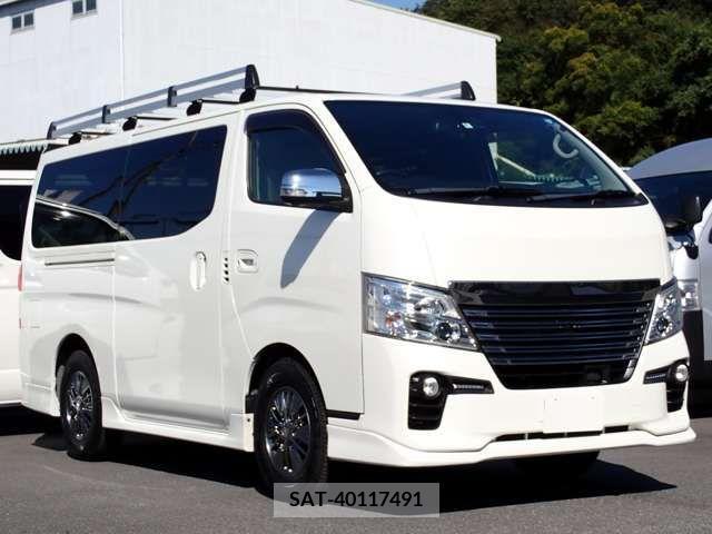 Nissan NV350 Caravan 2017-08 212638-2