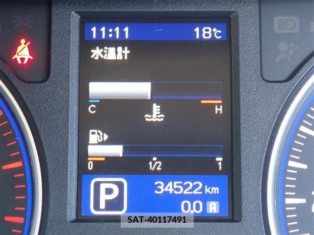 Nissan NV350 Caravan 2017-08 212638-9